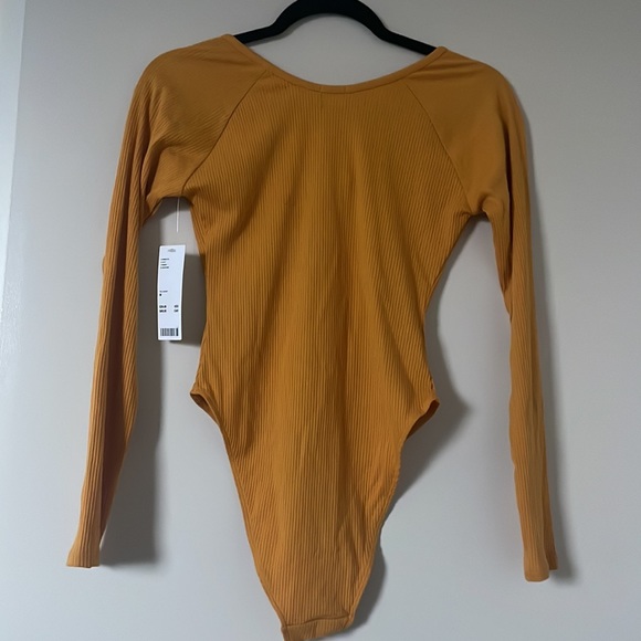 Urban Outfitters Out from Under yellow gold long sleeve bodysuit NWT size M - Picture 6 of 7